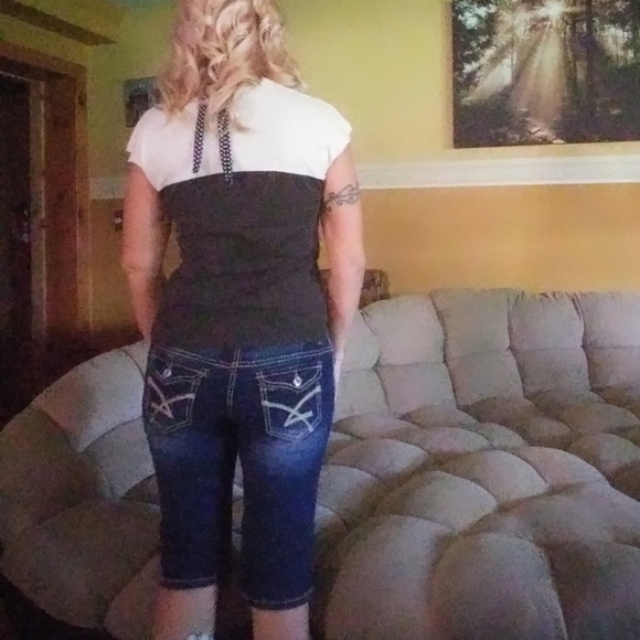 Harley Davidson short sleeved top - Picture 11 of 12